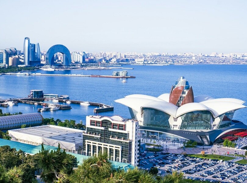 سفر اقتصادی به باکو