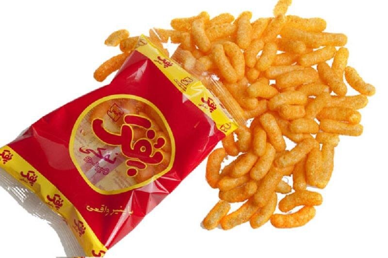 خوراکیهای محبوب بچههای دهه ۴۰ | از الدورادو و کیم دوقلو تا پفکنمکی