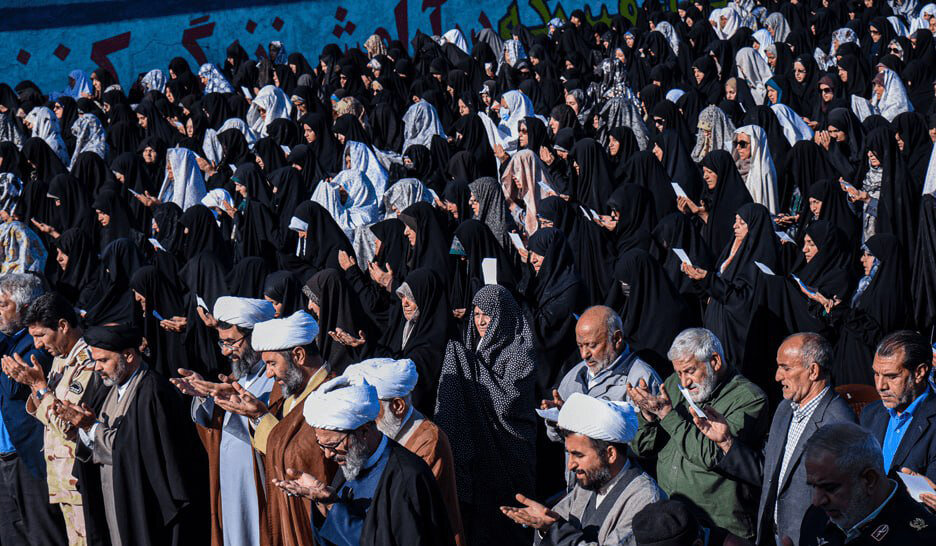 پاسخ آسمان به دعای مردم