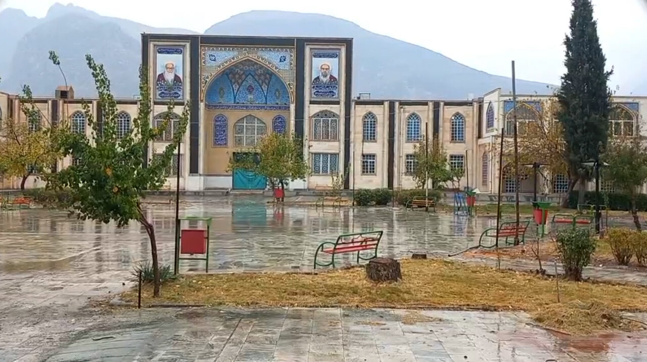 پاسخ آسمان به دعای مردم