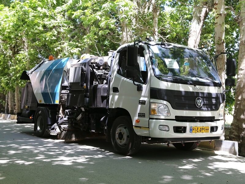 نظافت مکانیزه خطوط بیآرتی