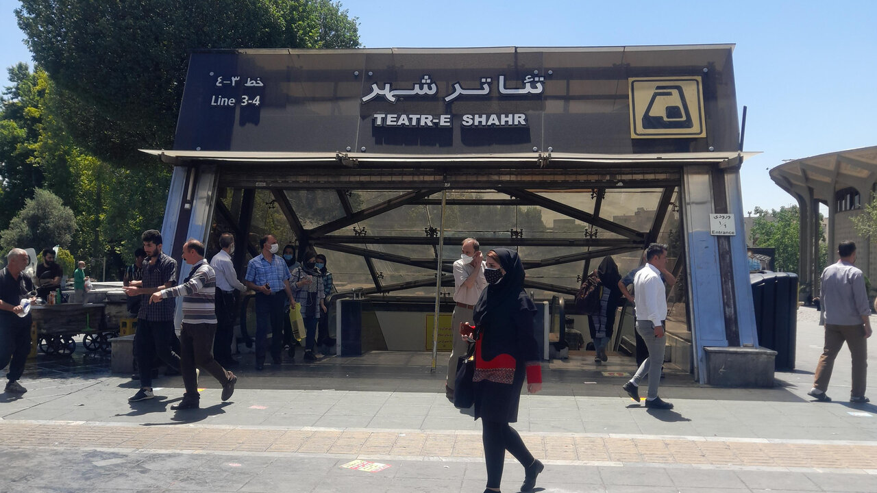 سفری ارزان، سریع و بیدردسر به محبوبترین نقاط گردشگری پایتخت با مترو