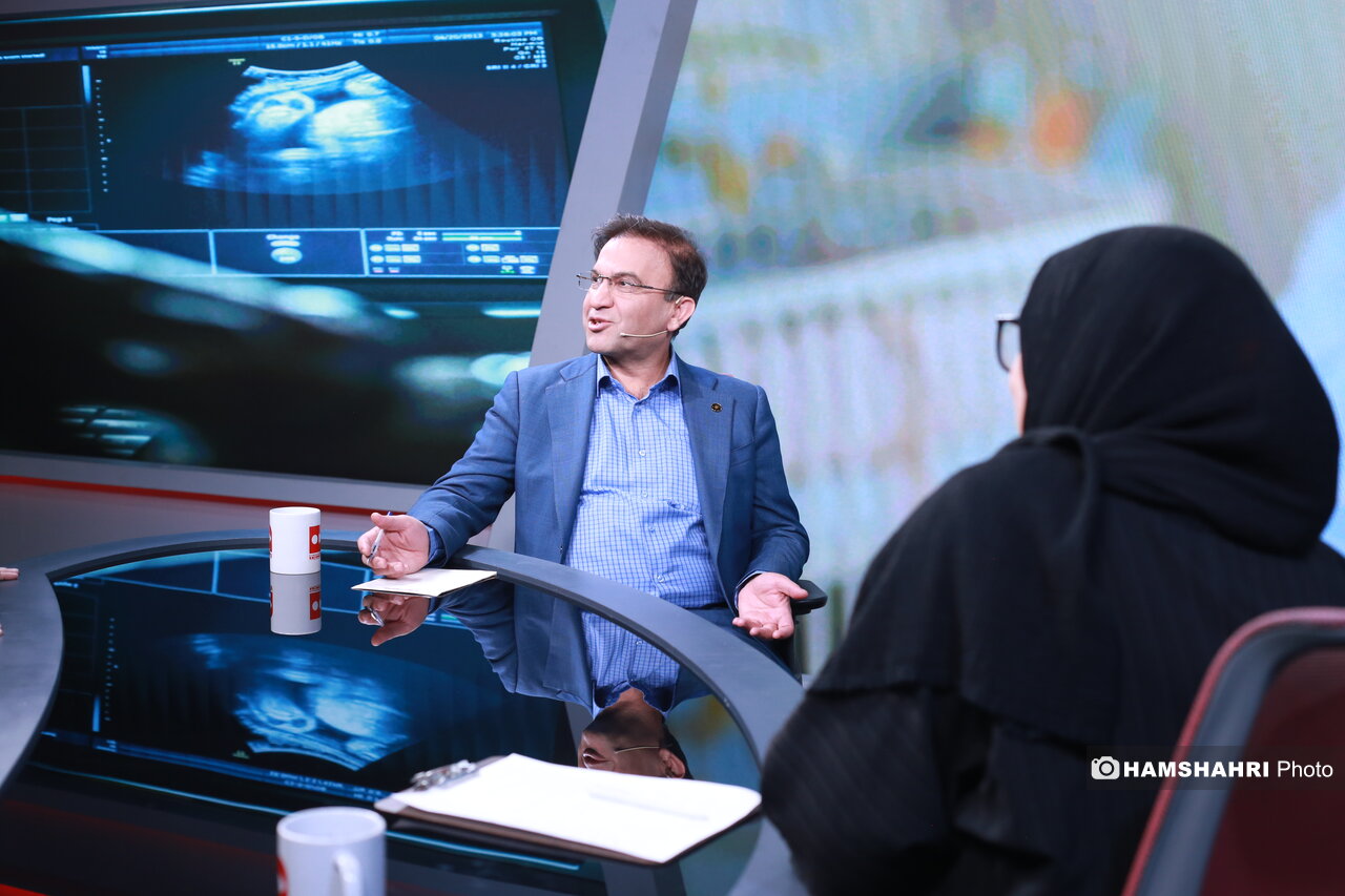 ایران در جمع ۱۰ کشور موفق درمان ناباروری | زوج نابارور خارجی داریم اما ایرانیها به خارج اعزام نمیشوند