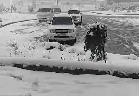 ارتفاع برف در این نقطه از کشور به ۲۰ سانتیمتر رسید + فیلم