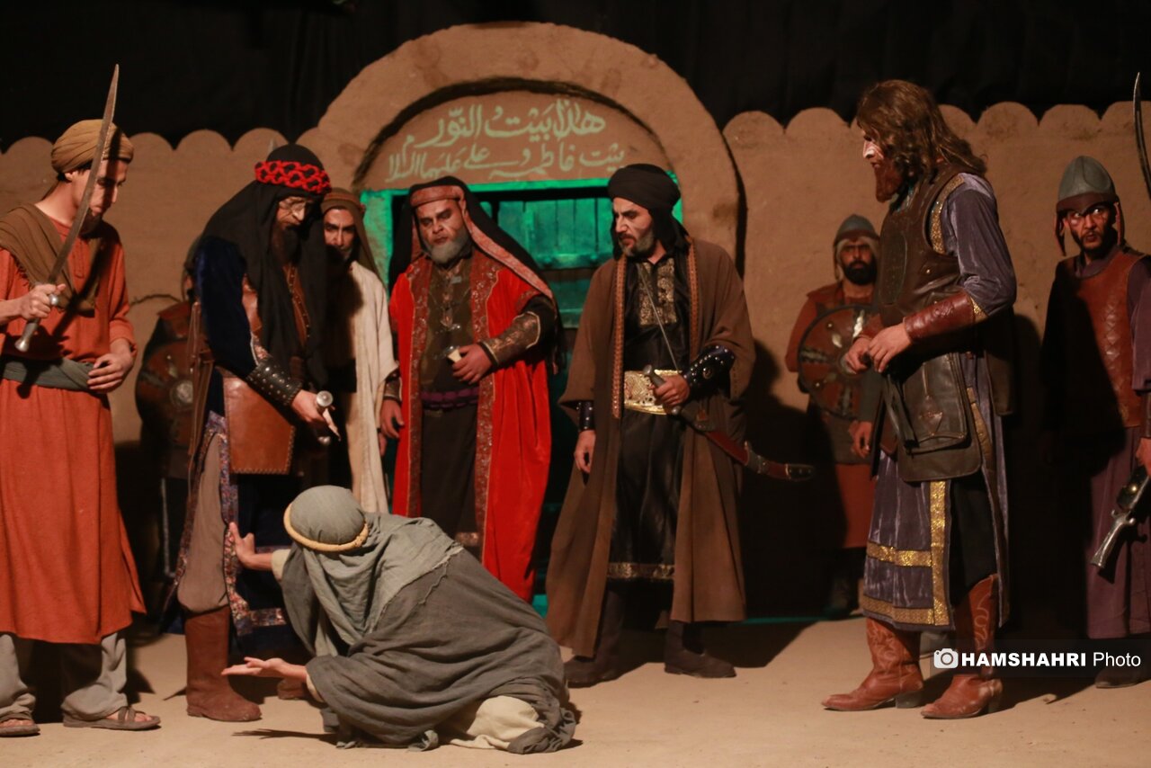 اجرای نمایشواره «بانوی بی‌نشان» در فرهنگسرای خاوران