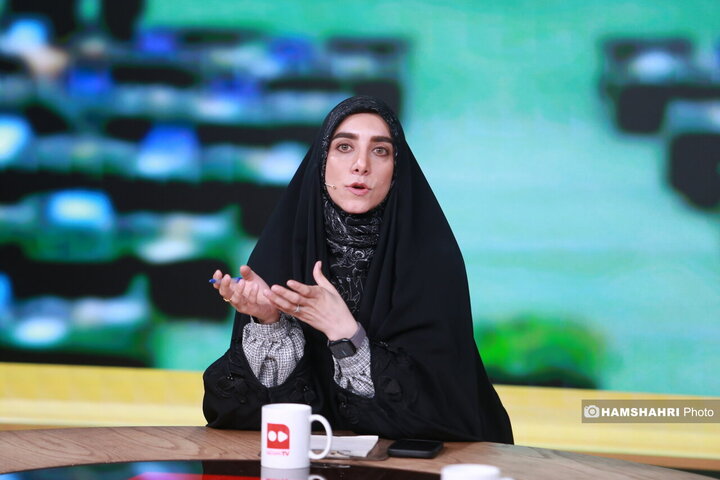 میزگرد زیر پوست مجلس با موضوع سه نرخی کردن بنزین