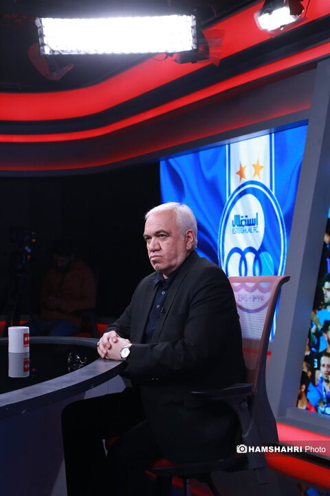 گفتگوی تماشاگر؛ با علی فتح الله زاده