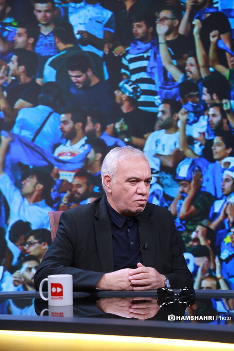 گفتگوی تماشاگر؛ با علی فتح الله زاده