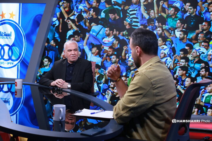 گفتگوی تماشاگر؛ با علی فتح الله زاده