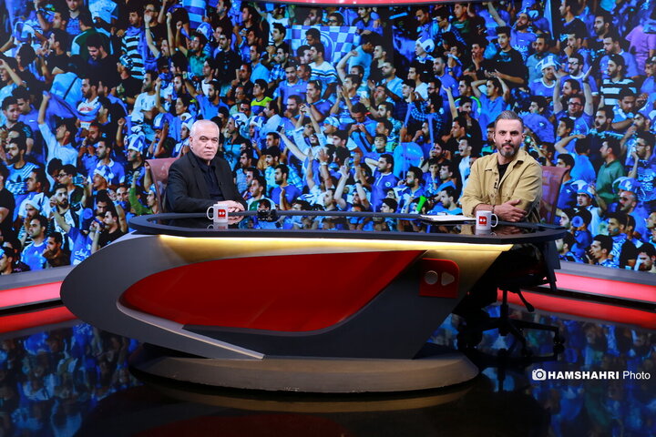 گفتگوی تماشاگر؛ با علی فتح الله زاده