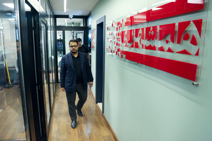 مصطفی زیبایی نژاد