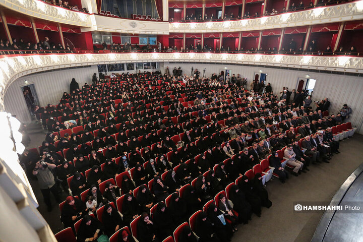 رونمایی از تقریظ‌های جدید رهبر معظم انقلاب بر کتب نویسندگان زن جهاد و مقاومت