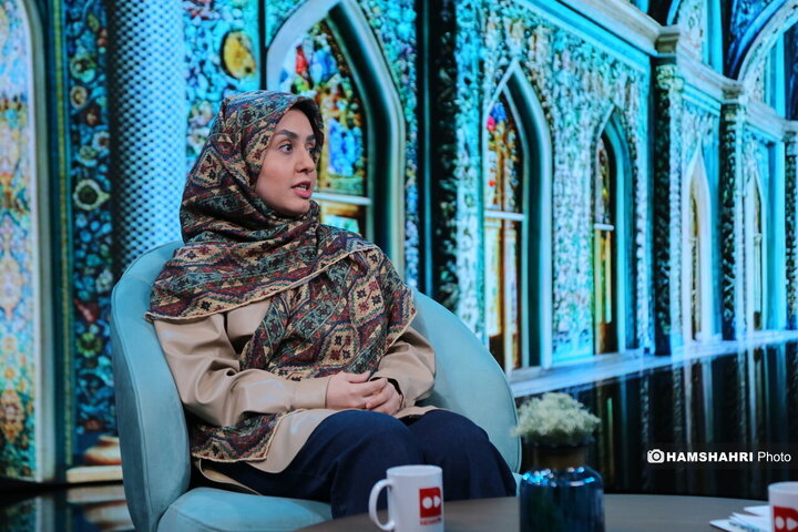 برنامه مخاطب خاص مصاحبه با حسام الدین سراج