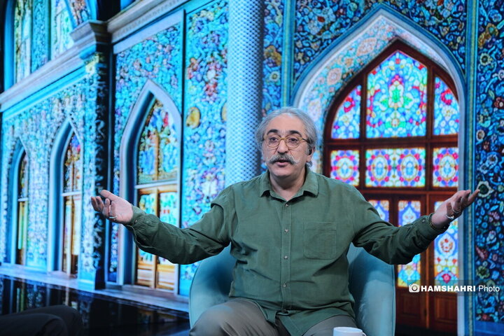 برنامه مخاطب خاص مصاحبه با حسام الدین سراج