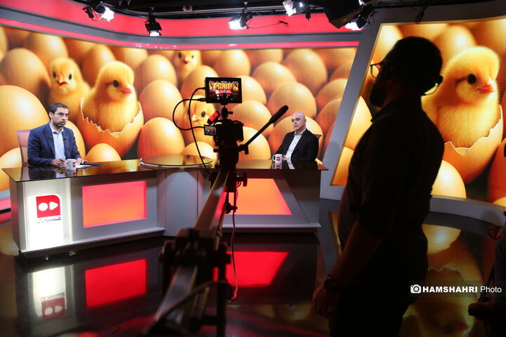 میزگرد اقتصادی با موضوع قیمت تخم مرغ