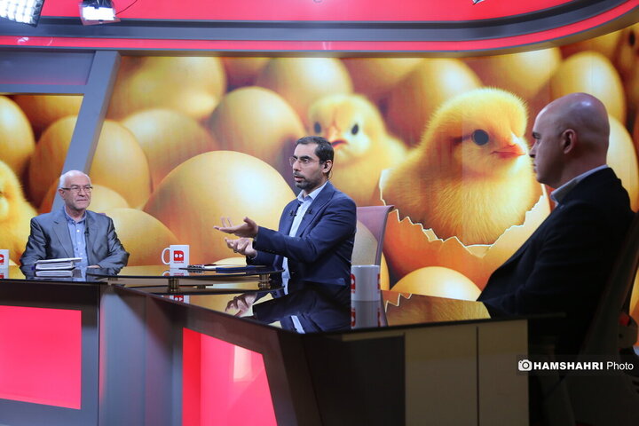 میزگرد اقتصادی با موضوع قیمت تخم مرغ