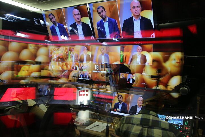 میزگرد اقتصادی با موضوع قیمت تخم مرغ