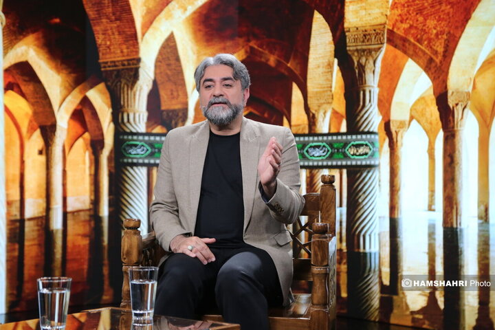 برنامه چارده ، گفتگو با زهیر سازگار