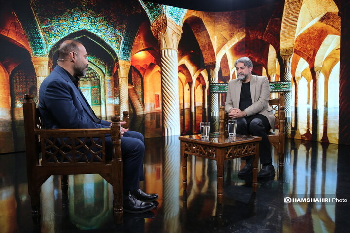 برنامه چارده ، گفتگو با زهیر سازگار