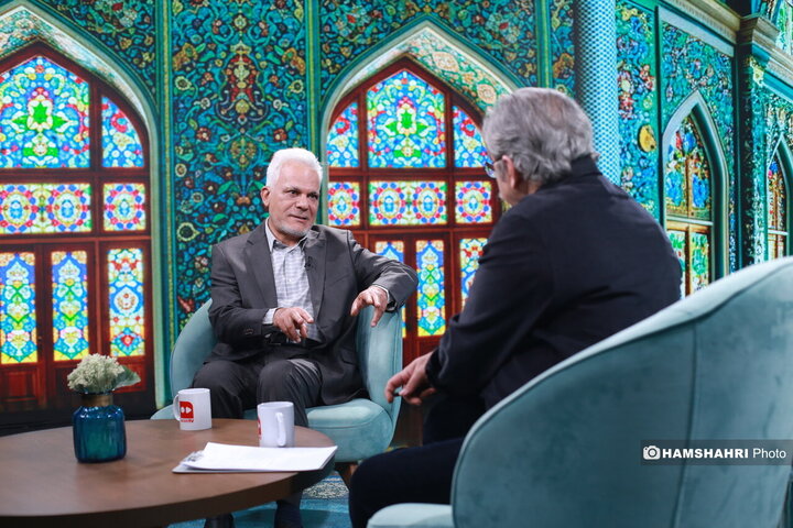 گفت و گوی شهرام شکیبا با سردار طلایی در برنامه مهمان خاص