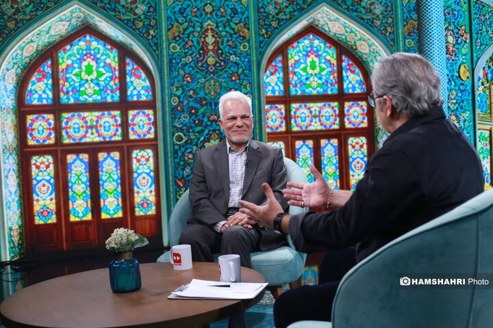 گفت و گوی شهرام شکیبا با سردار طلایی در برنامه مهمان خاص