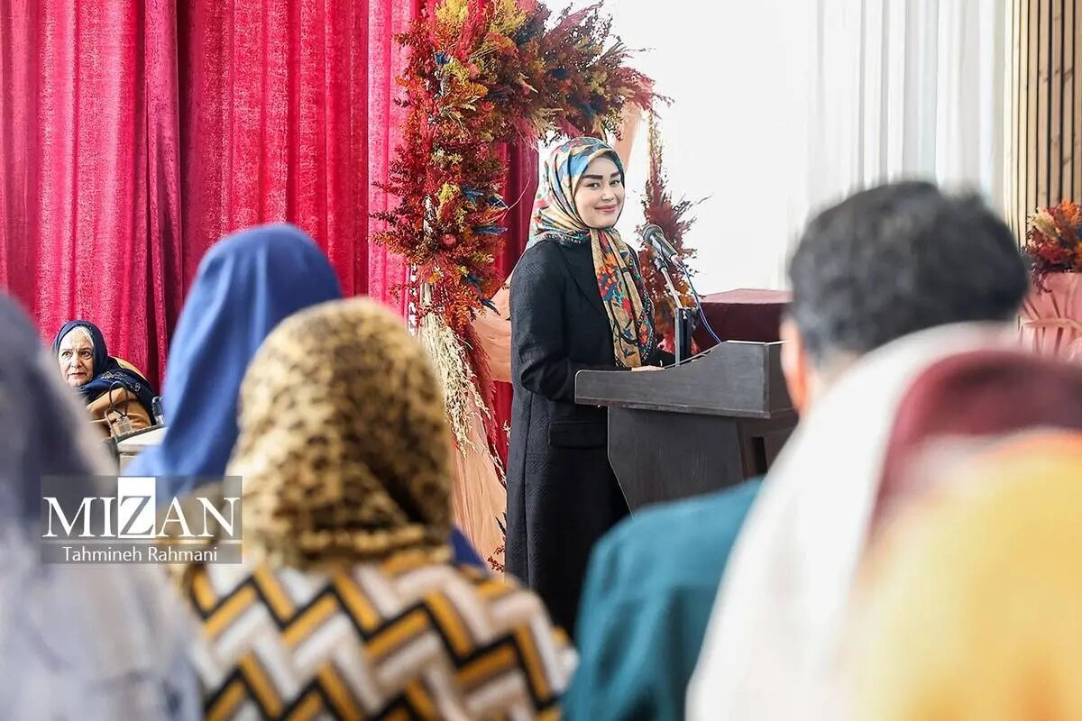 خندههای همسر عباس عراقچی در یک بازارچه؛ ببینید | تصاویر جدید از آرزو احمدوند