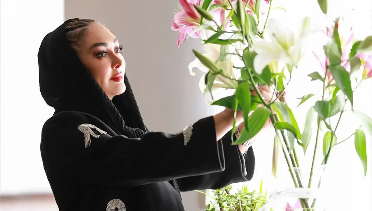 تصاویر جدید از الهام حمیدی با پالتوی مشکی کارشده | تصاویر