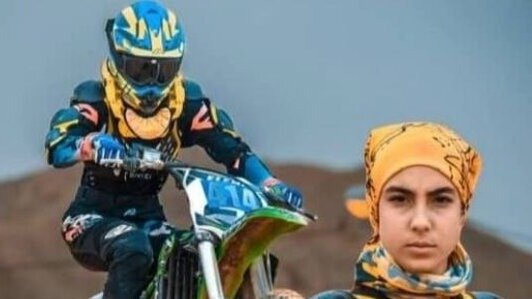 النا همچنان در کما؛ آخرین وضعیت دختر ورزشکار ایران | دستور فوری وزیر