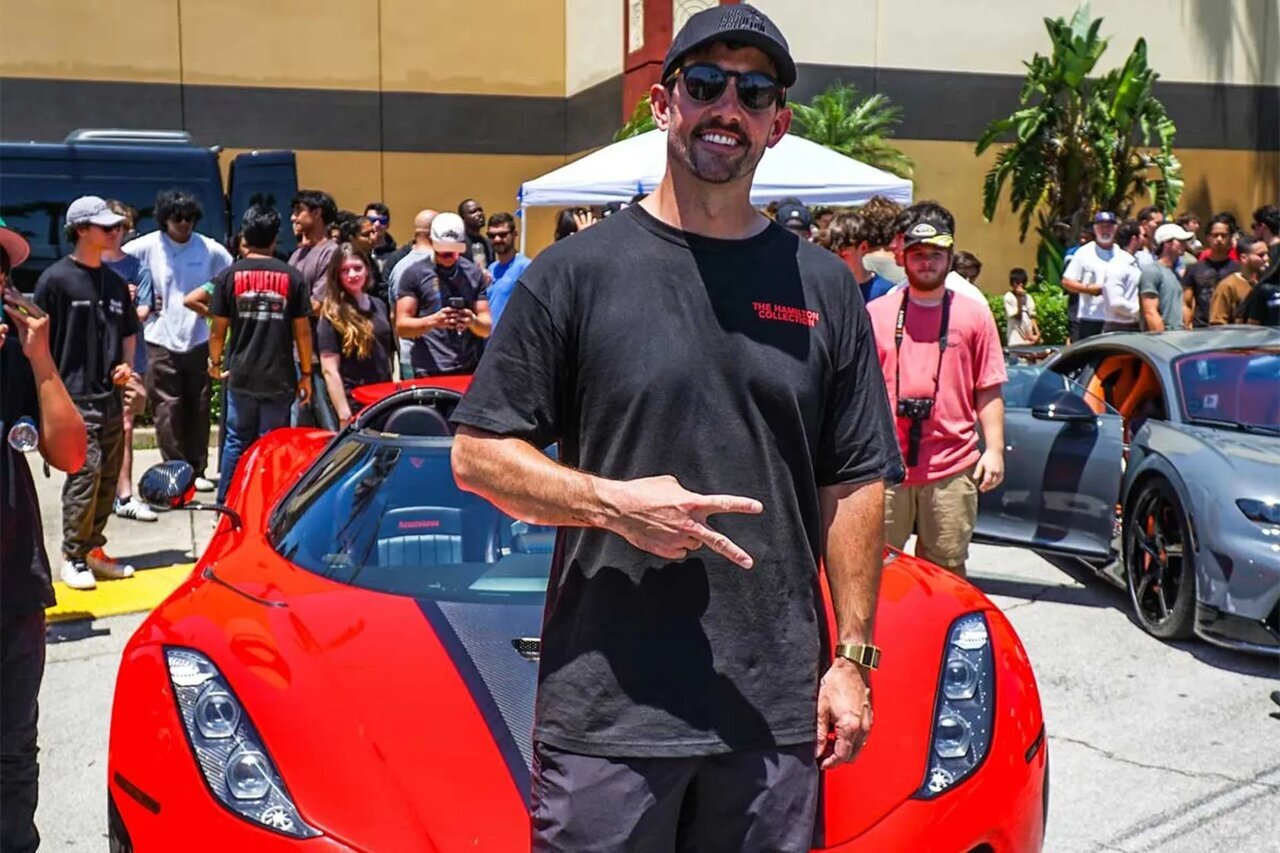 جنگ اینستاگرامی مشتری میلیونر با خودروساز مشهور + عکس | جدال بر سر کیفیت و تأخیر در تحویل است