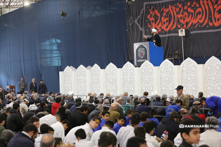 نماز جمعه تهران به امامت حجت‌الاسلام والمسلمین محمد جواد حاج علی اکبری