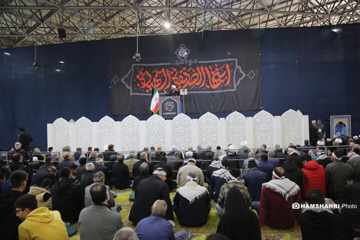 نماز جمعه تهران به امامت حجت‌الاسلام والمسلمین محمد جواد حاج علی اکبری