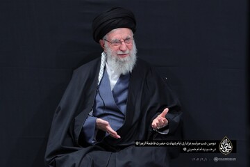 دومین شب مراسم عزاداری شهادت حضرت فاطمه سلام‌الله‌علیها با حضور رهبر انقلاب + تصاویر