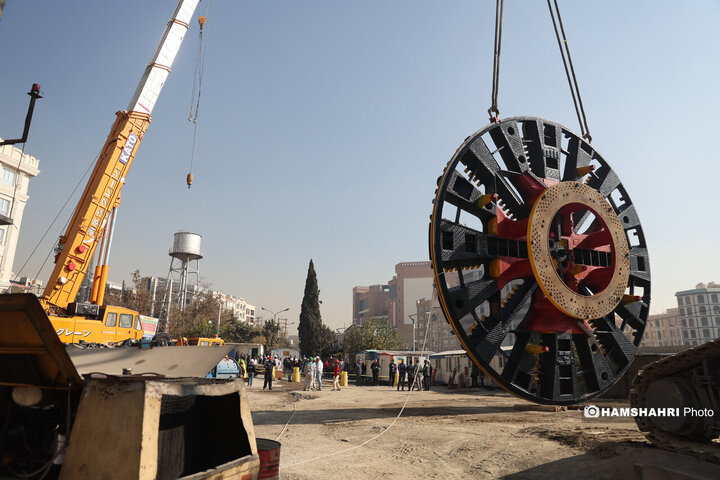 تکمیل دستگاه تی بی ام دوم ، خط 10 مترو