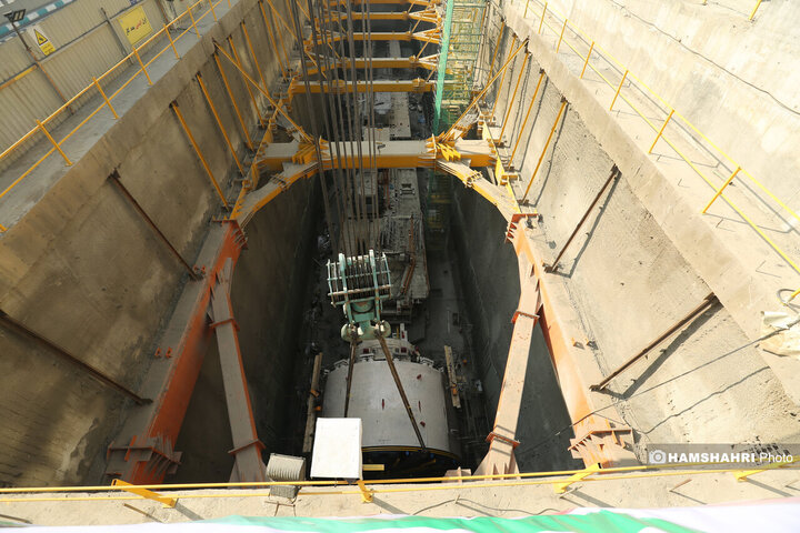 تکمیل دستگاه تی بی ام دوم ، خط 10 مترو