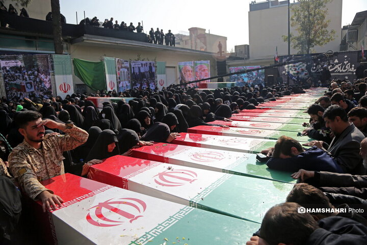 تشییع ۱۰۰ شهید گمنام دفاع مقدس