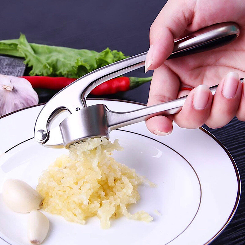 اگر همیشه طعم سیرِ غذاهات کم میشه، این راز پرس‌سیر رو از دست نده!