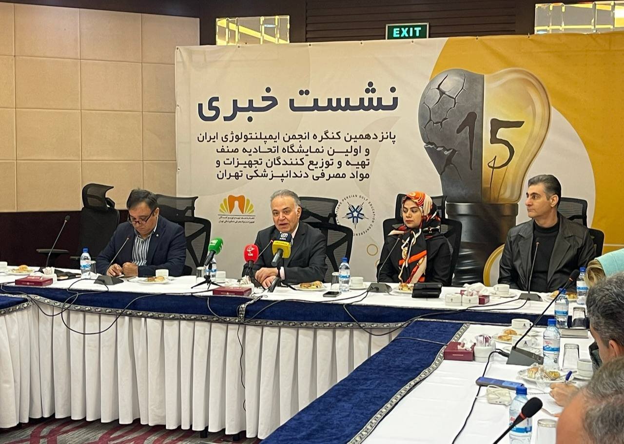 ادعای ایمپلنت یک روزه واقعی است؟ | ۶۰ درصد مردم به دندانپزشکی مراجعه نمی‌کنند