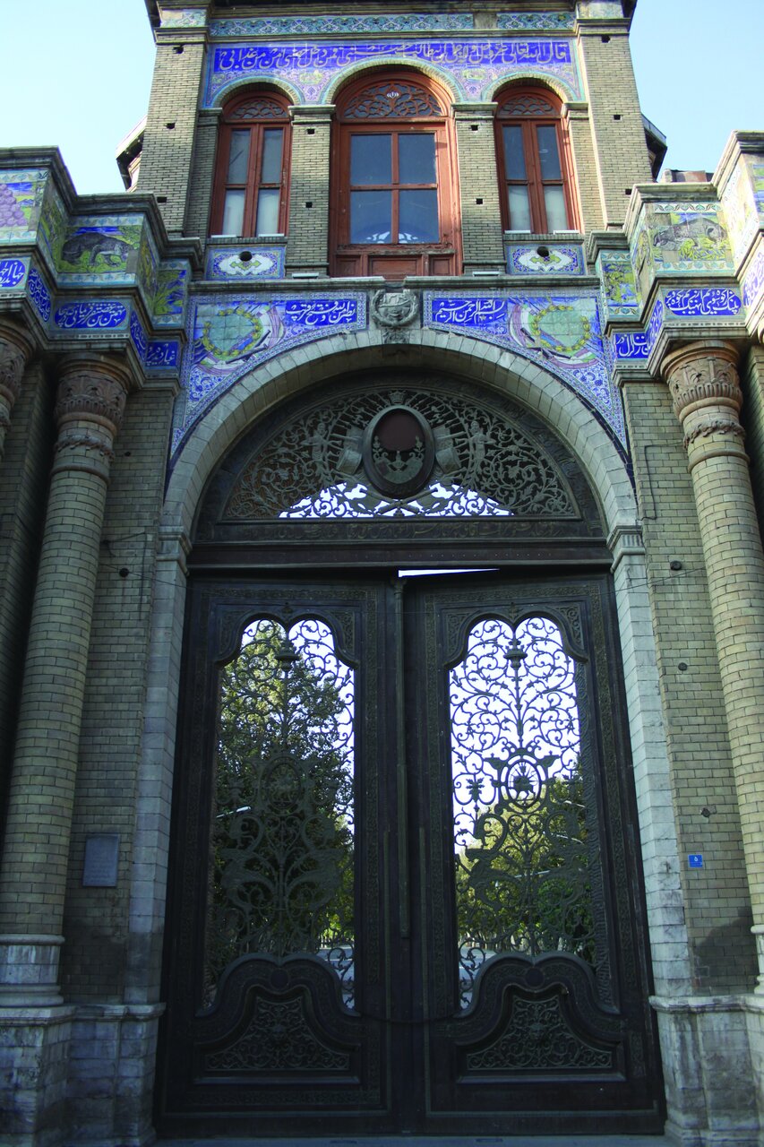 خط زیبا خاک را زر میکند