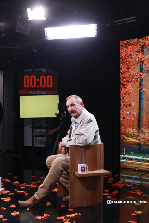 گفتگوی مسعود فروتن با بیوک میرزایی