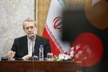 پاسخ فوری لاریجانی به تهدید ایران توسط ترامپ | آمریکایی‌ها مراقب سربازان خود باشند | مردم بدانند ماجراجویی را ترامپ آغاز کرد