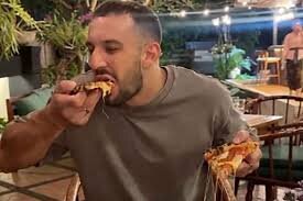 این چالش کاهش وزن جان مربی ۳۰ ساله را گرفت + عکس