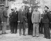 شکست بزرگ هیتلر در پایتخت ایران |  انتشار اسناد فوق‌ سری از کنفرانس تهران