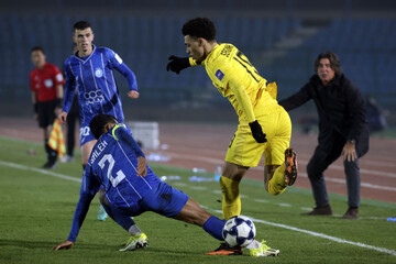 پیشکسوت آبی ها: مدیرعامل پرسپولیس گفته بود ما را شش تایی می‌کند | به خاطر استقلال، پسر خاله‌ام را زدم!