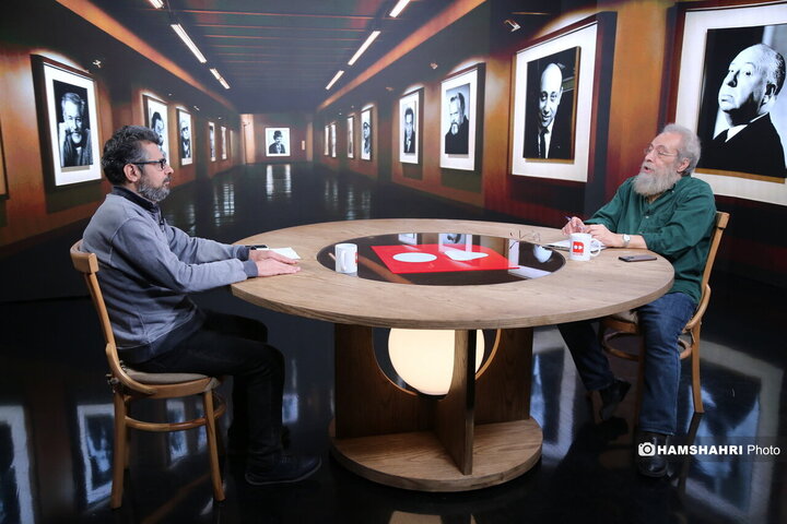 برنامه کات با اجرای "مسعود فراستی"