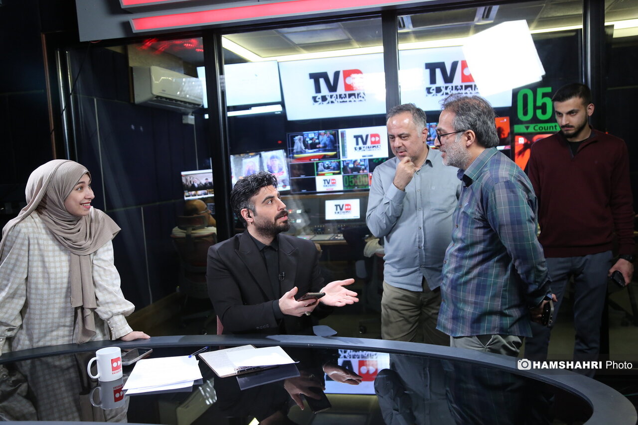 برنامه پارک وی در تلویزیون اینترنتی همشهری