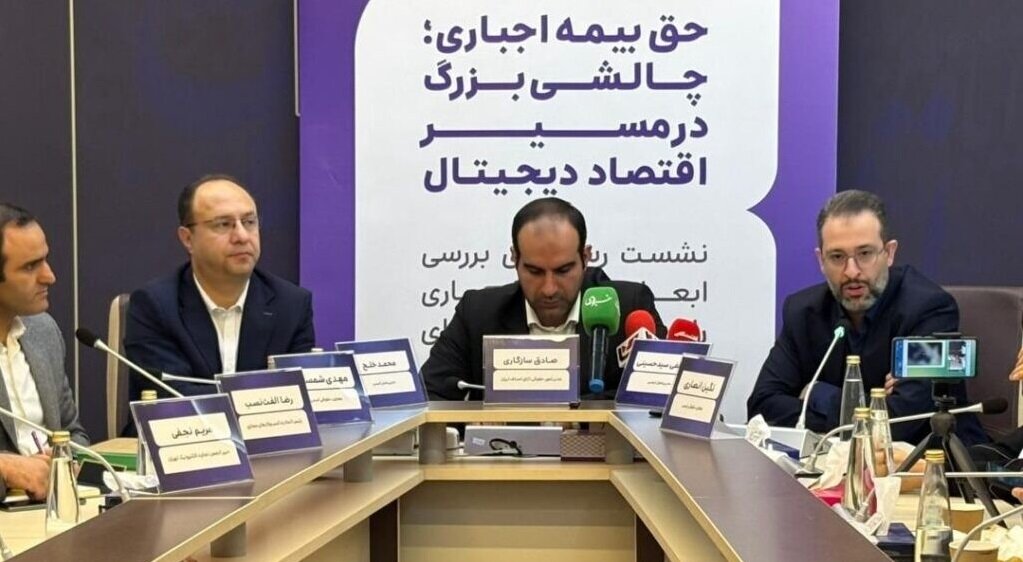 هشدار پلتفرم‌های حمل و نقل اینترنتی درباره پیامدهای بیمه اجباری رانندگان ؛‌ افزایش هزینه سفر و خروج رانندگان از ناوگان