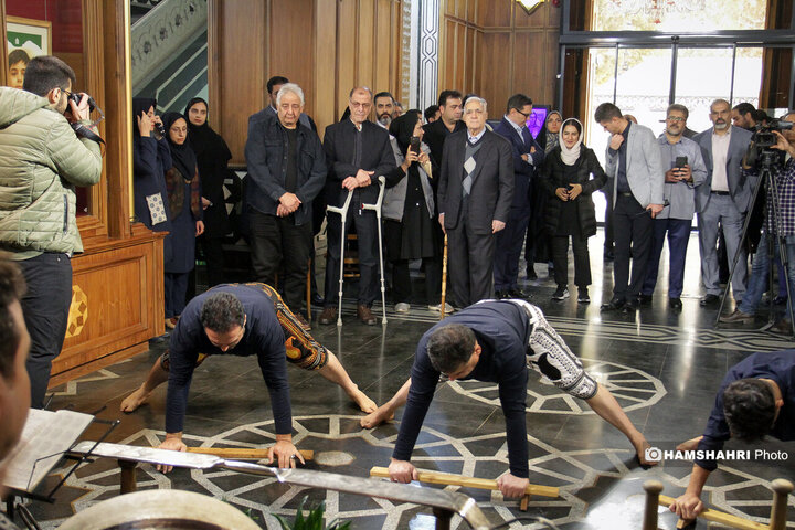 نمایشگاه «آقاتختی» افتتاح شد