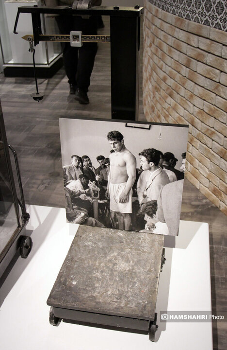 نمایشگاه «آقاتختی» افتتاح شد