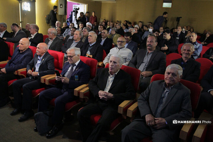 نمایشگاه «آقاتختی» افتتاح شد