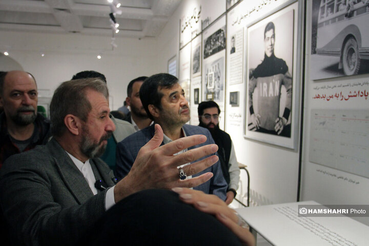 نمایشگاه «آقاتختی» افتتاح شد